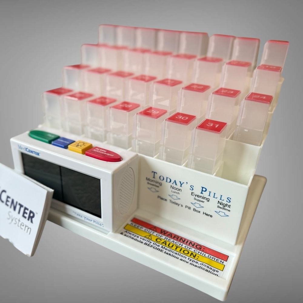 Pill Organizer System with Talking Alarm Clock reminder 4 Times a Day 31 Day NEW - Picture 12 of 15